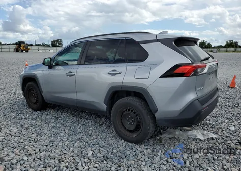 2021 Toyota Rav4 Le z USA, uszkodzony, nr VIN 2T3K1RFV7MC129675